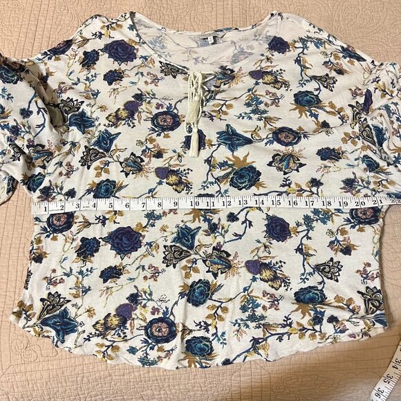 Lucky brand sheer floral blouse- boho- bell sleeve size M - Picture 9 of 10